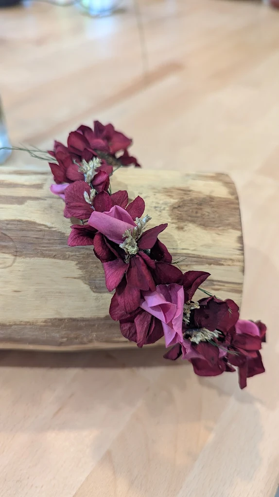 Couronne de fleurs séchées